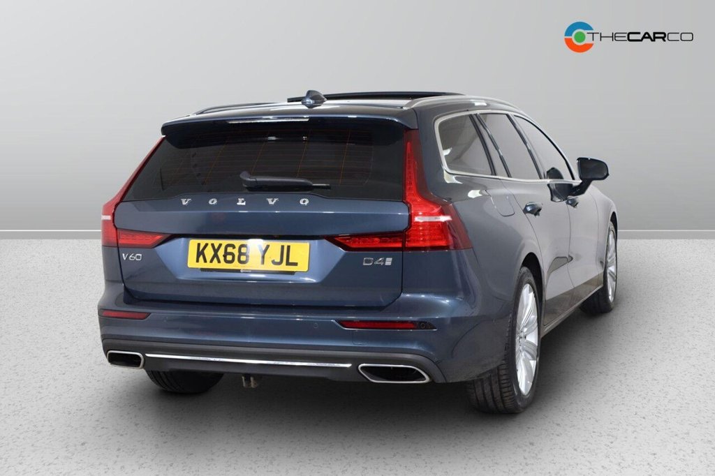 Used Volvo V60 2018 for sale - 77200231: Photo 10