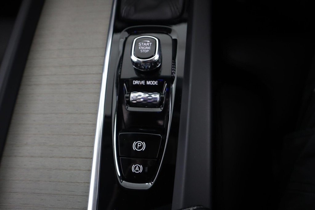 Used Volvo V60 2018 for sale - 77200231: Photo 20