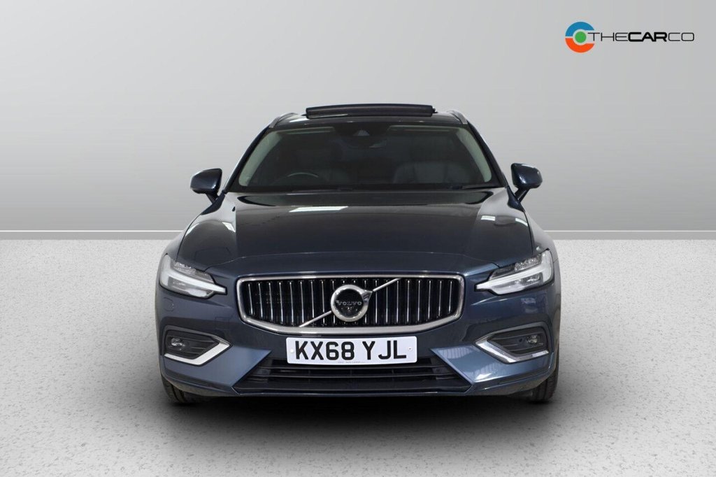 Used Volvo V60 2018 for sale - 77200231: Photo 3