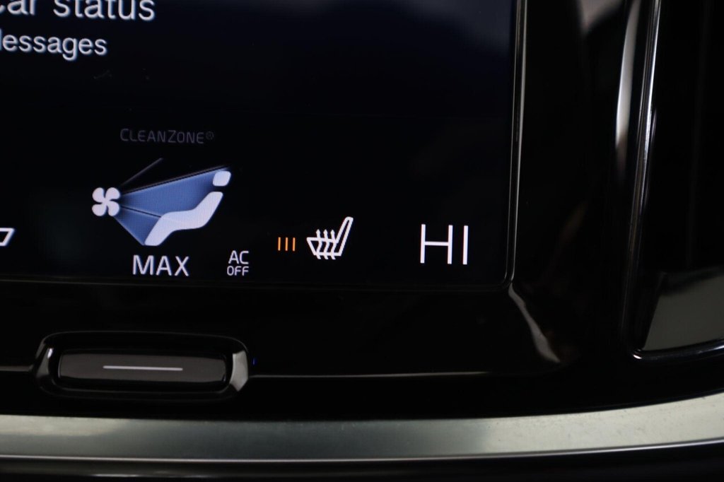 Used Volvo V60 2018 for sale - 77200231: Photo 31