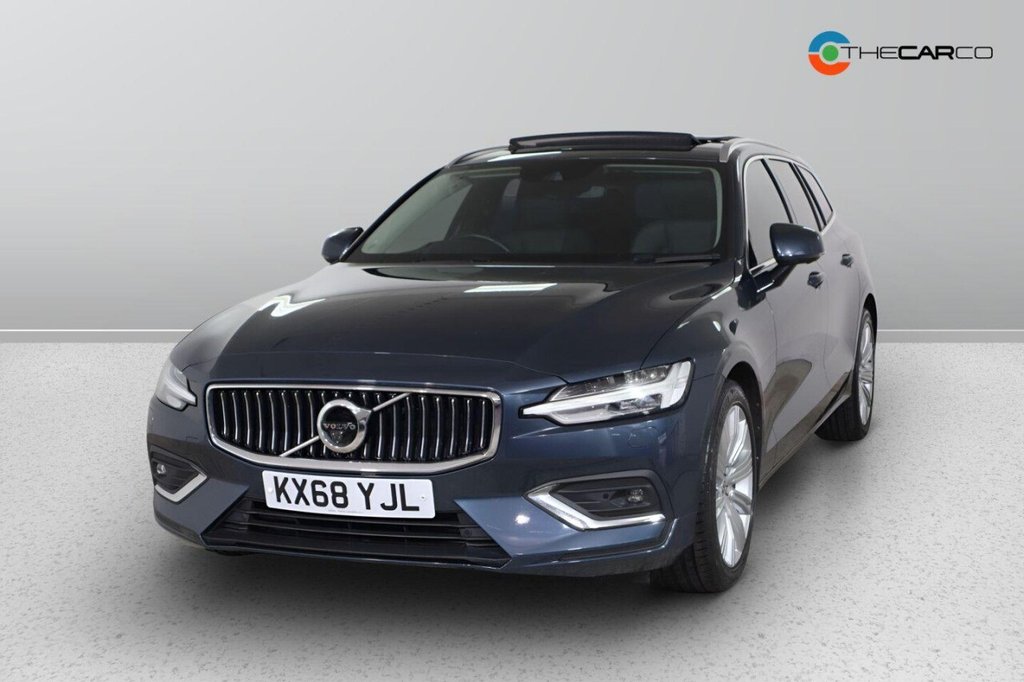 Used Volvo V60 2018 for sale - 77200231: Photo 4