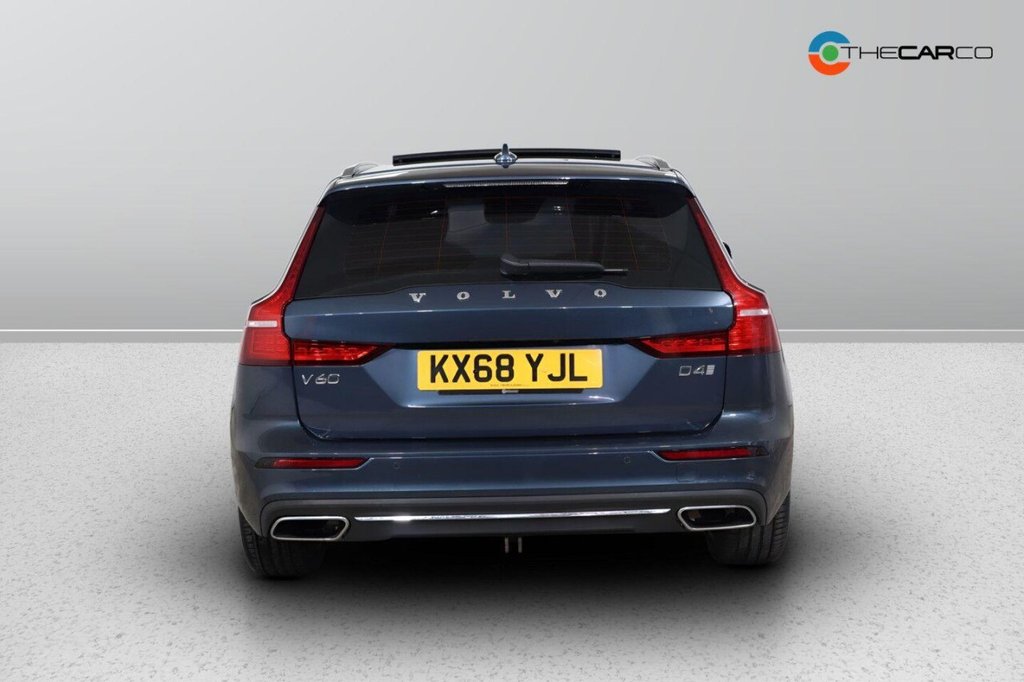 Used Volvo V60 2018 for sale - 77200231: Photo 8