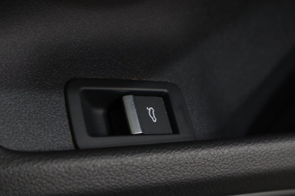 Used Audi A4 2020 for sale - 77571929: Photo 31