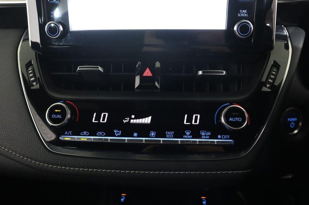 Used Toyota Corolla 2022 for sale - 76430103: Photo 32