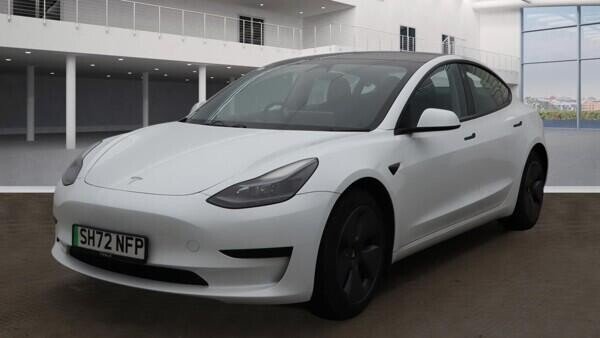 Used Tesla Model 3 2022 for sale - 77631644: Photo 2