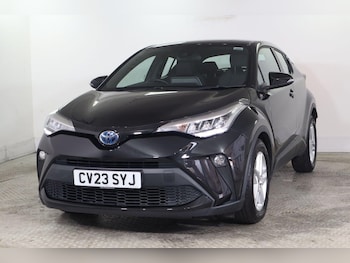 Used Toyota C-HR 2023 for sale - 79462349: Photo