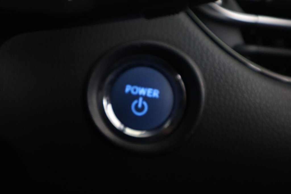 Used Toyota C-HR 2022 for sale - 76356744: Photo 21
