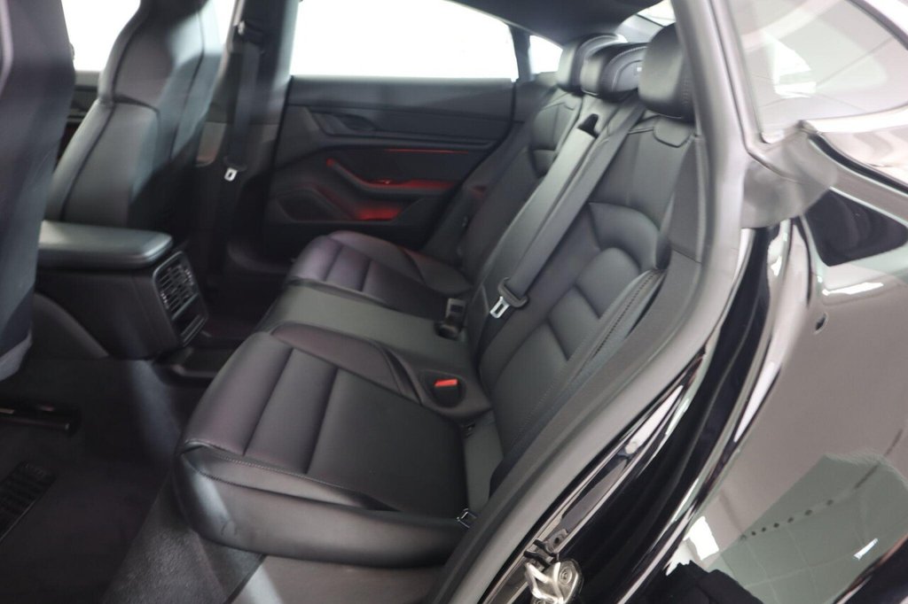 Used Porsche Taycan 2022 for sale - 77422625: Photo 16