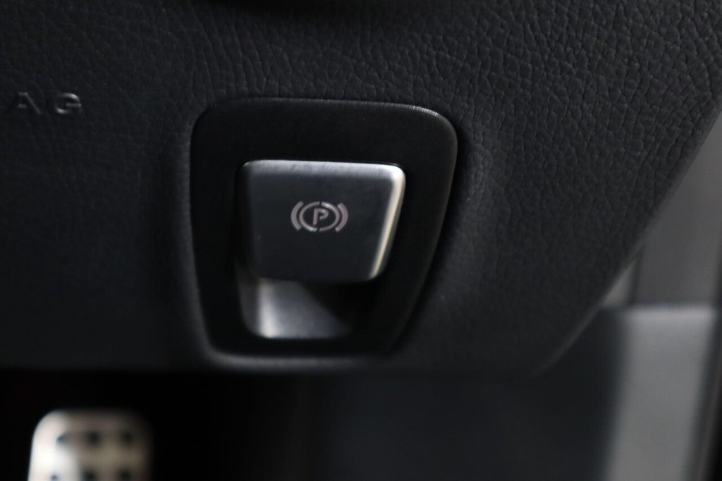 Used Mercedes-Benz E Class 2021 for sale - 76617777: Photo 24