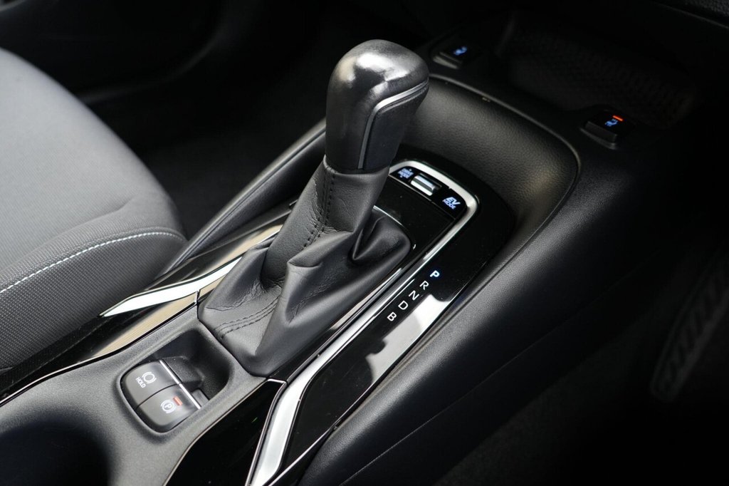 Used Toyota Corolla 2020 for sale - 76923841: Photo 15