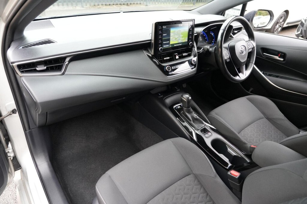 Used Toyota Corolla 2020 for sale - 76923841: Photo 17