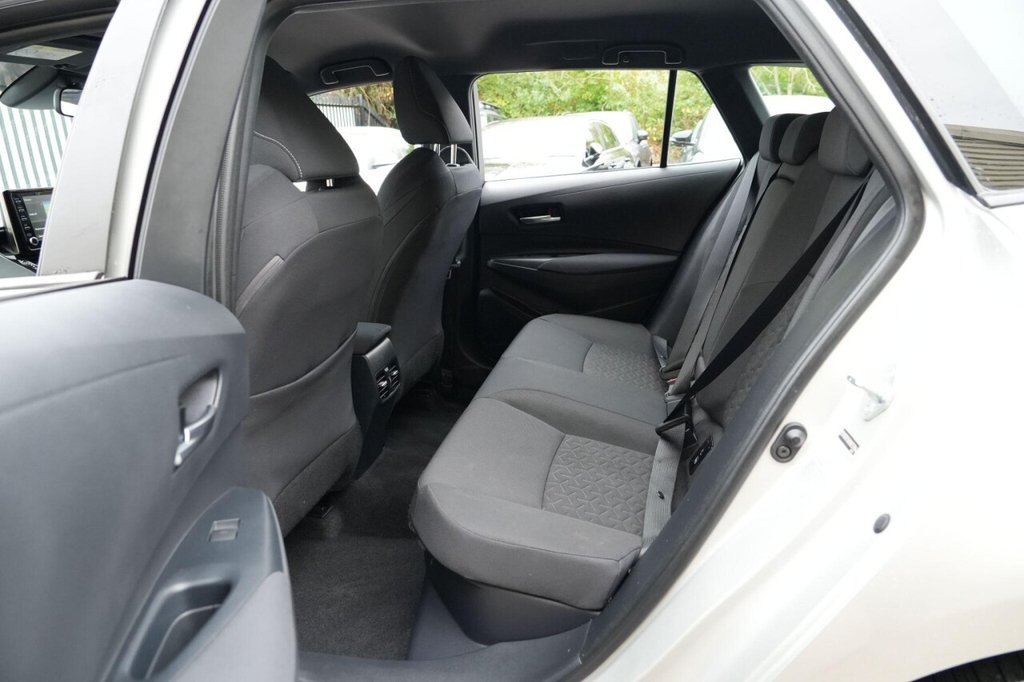 Used Toyota Corolla 2020 for sale - 76923841: Photo 22