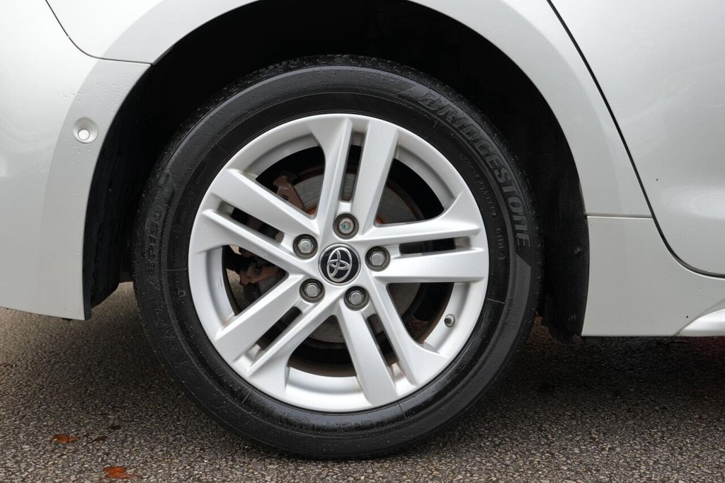 Used Toyota Corolla 2020 for sale - 76923841: Photo 40