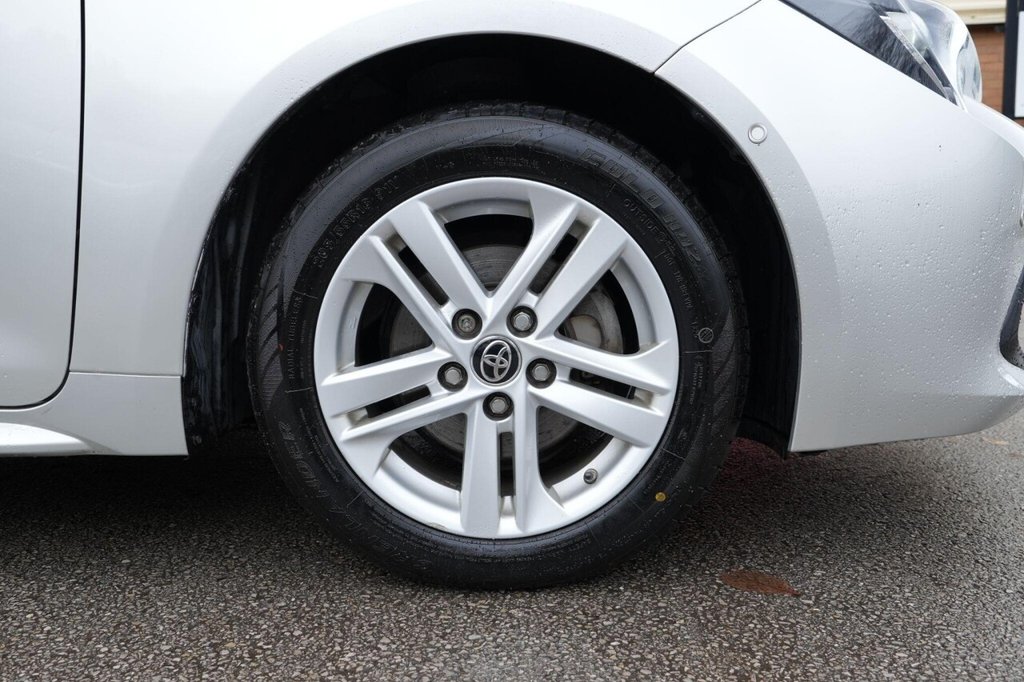 Used Toyota Corolla 2020 for sale - 76923841: Photo 41