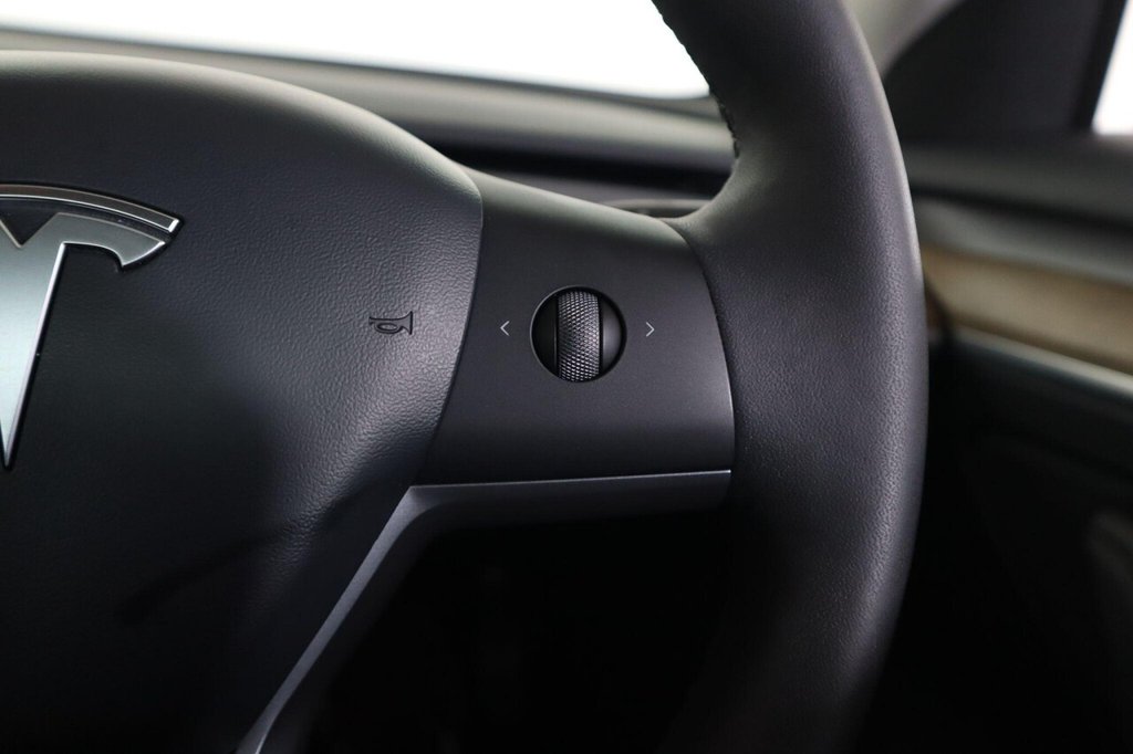 Used Tesla Model 3 2021 for sale - 76119098: Photo 16
