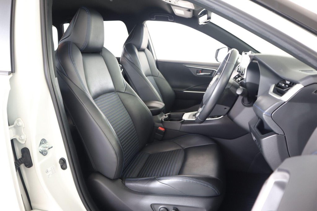 Used Toyota RAV4 2020 for sale - 77551790: Photo 13