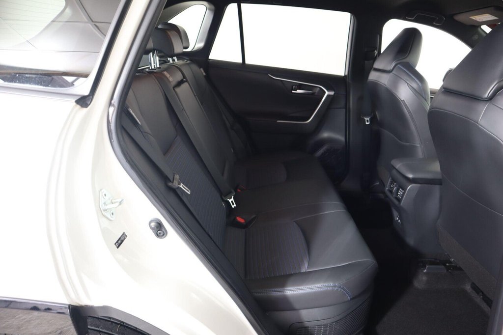 Used Toyota RAV4 2020 for sale - 77551790: Photo 14