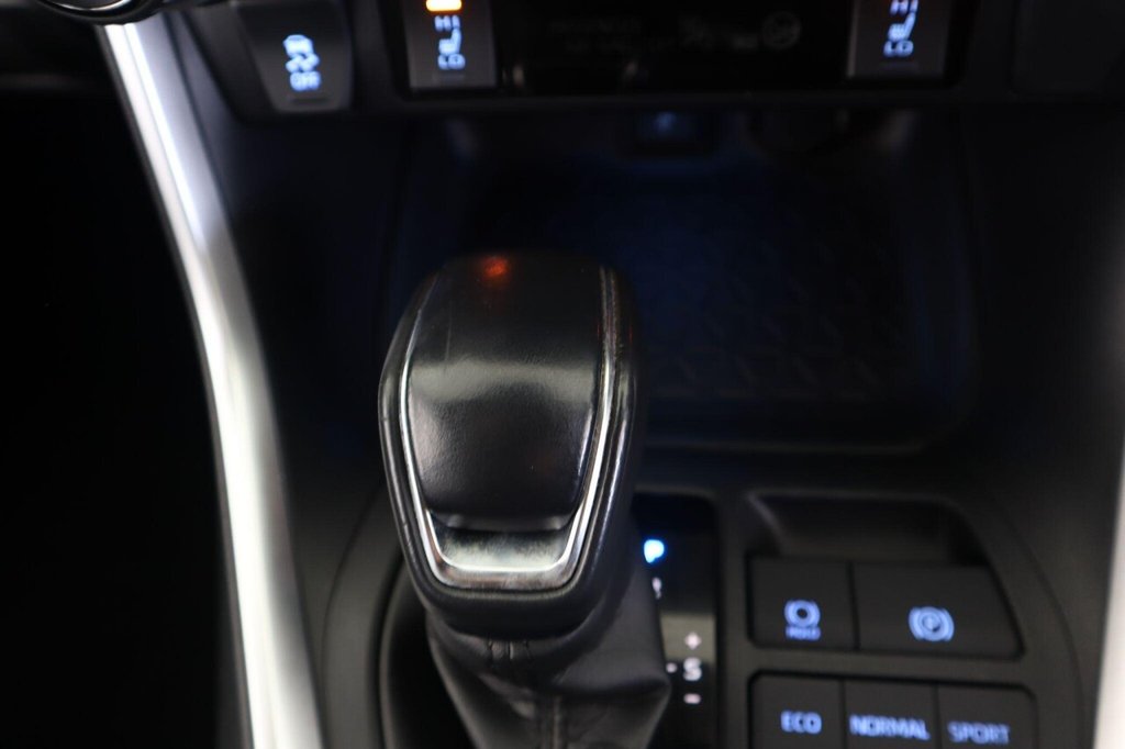 Used Toyota RAV4 2020 for sale - 77551790: Photo 23