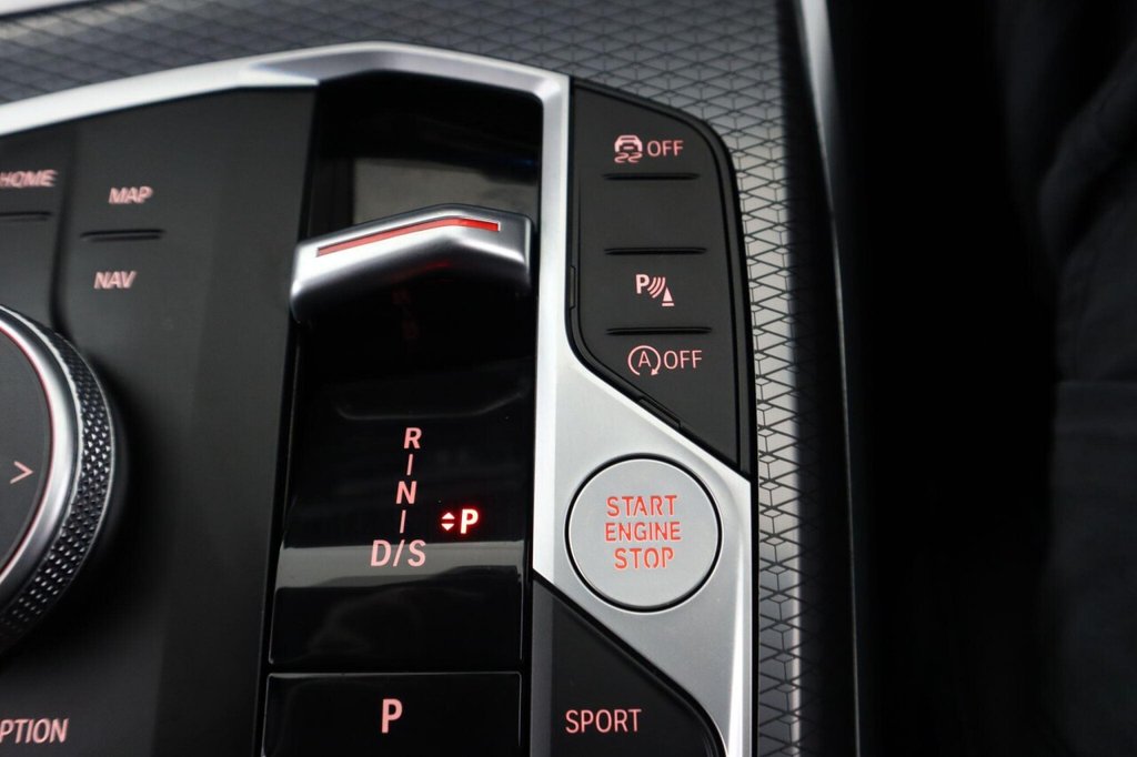 Used BMW 3 Series 2024 for sale - 76740392: Photo 22