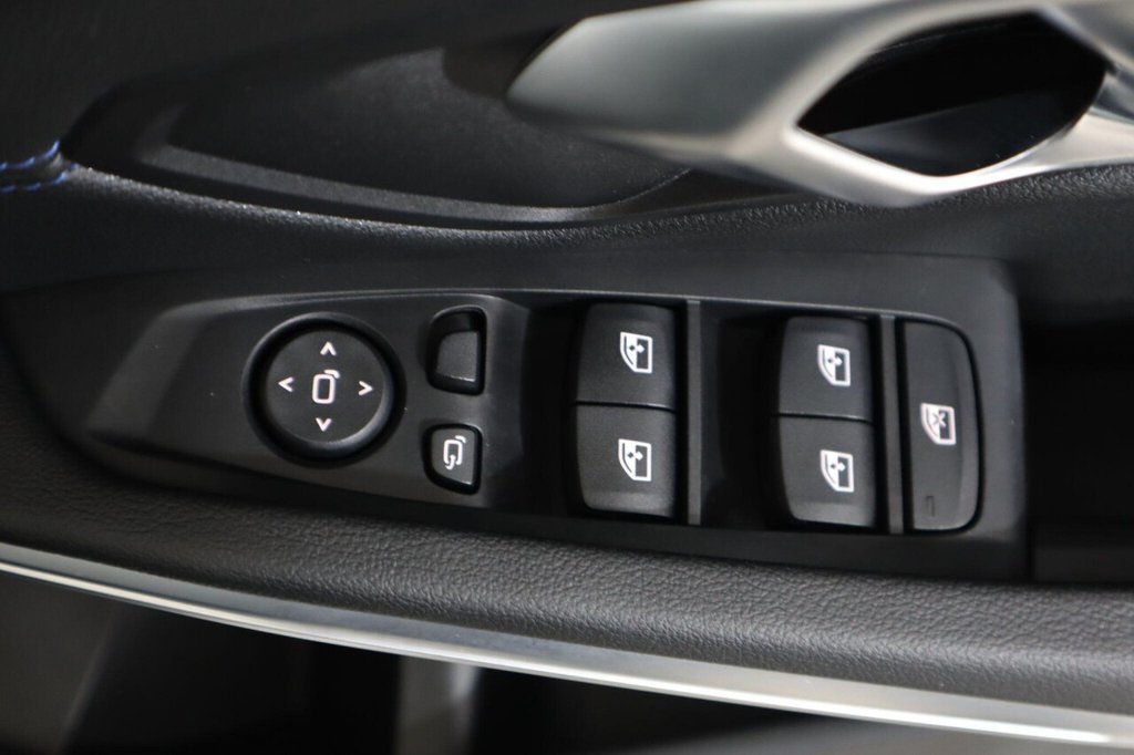 Used BMW 3 Series 2024 for sale - 76740392: Photo 26