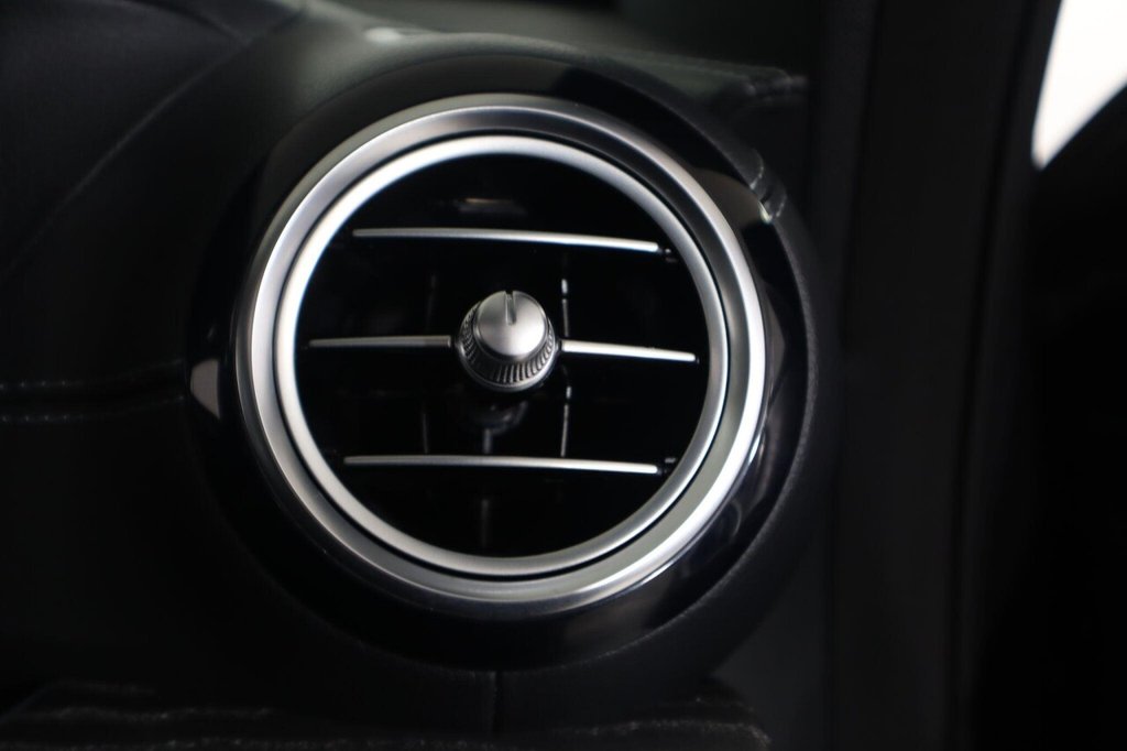 Used Mercedes-Benz E Class 2021 for sale - 77551800: Photo 32