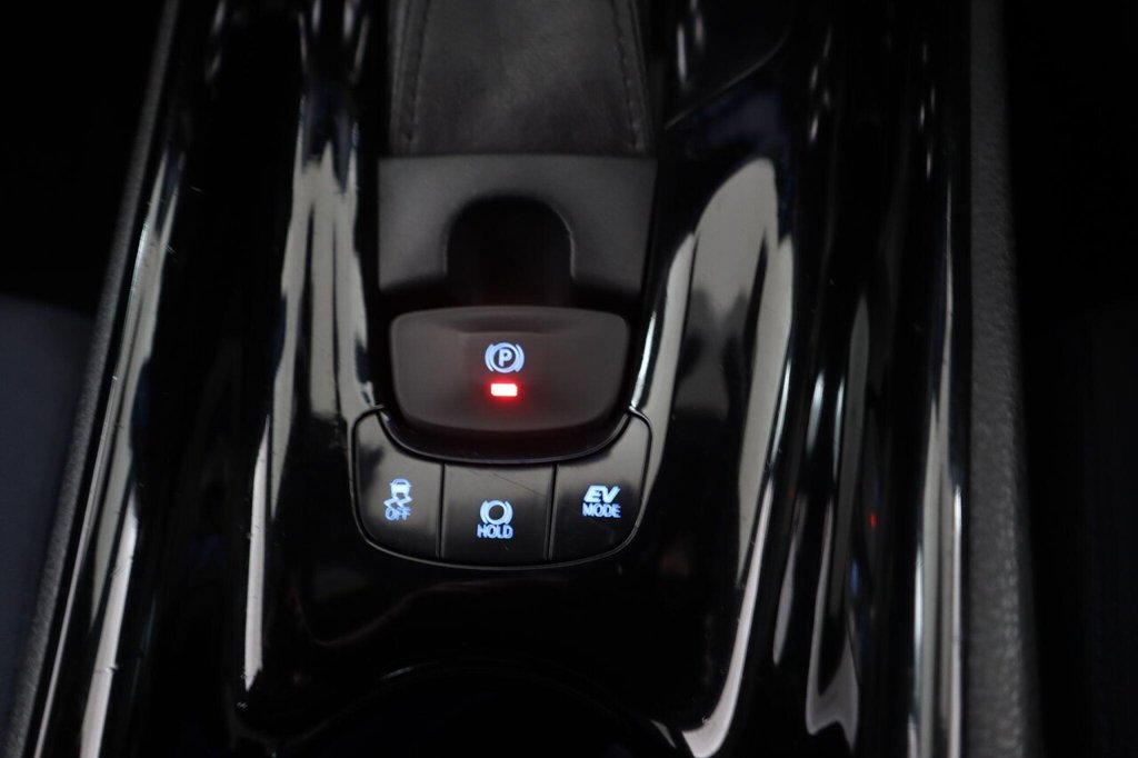 Used Toyota C-HR 2018 for sale - 77276517: Photo 24