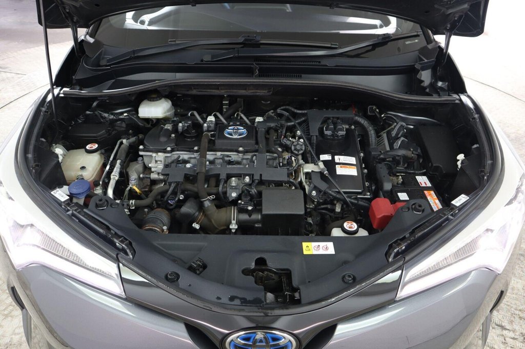 Used Toyota C-HR 2018 for sale - 77276517: Photo 29