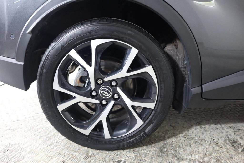 Used Toyota C-HR 2018 for sale - 77276517: Photo 31