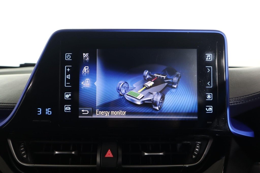 Used Toyota C-HR 2018 for sale - 77276517: Photo 40