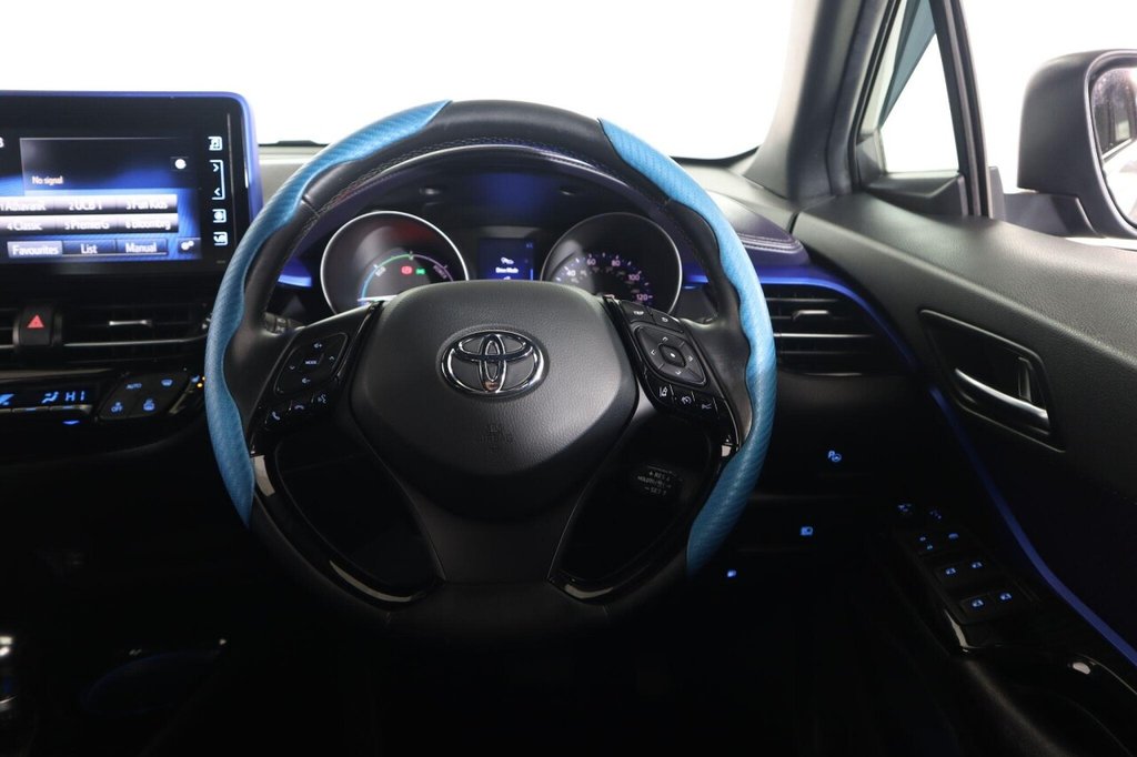 Used Toyota C-HR 2018 for sale - 77276517: Photo 44