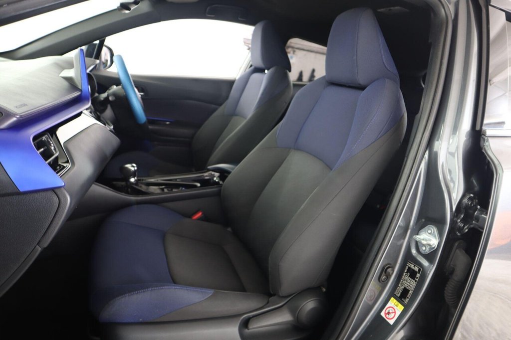 Used Toyota C-HR 2018 for sale - 77276517: Photo 45