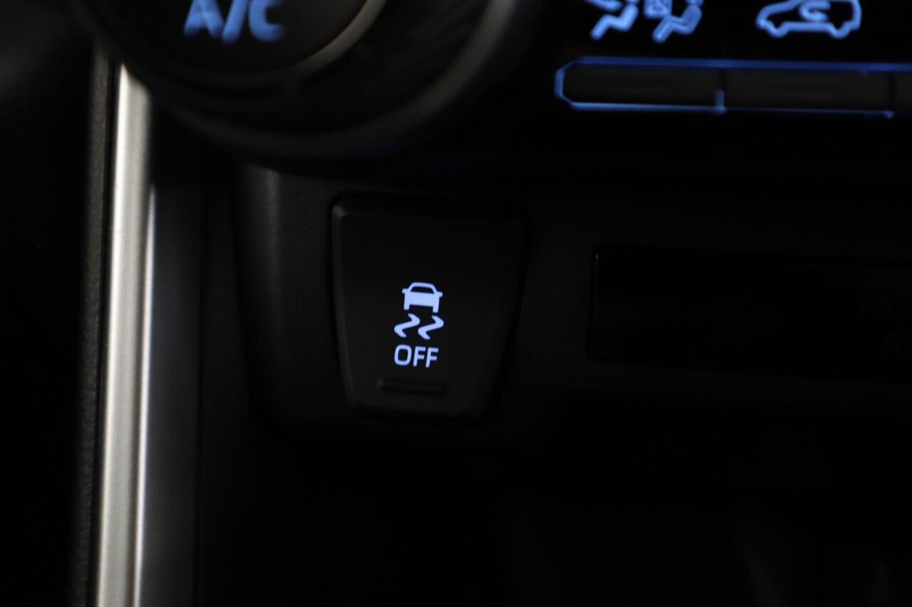 Used Toyota RAV4 2020 for sale - 76510049: Photo 25