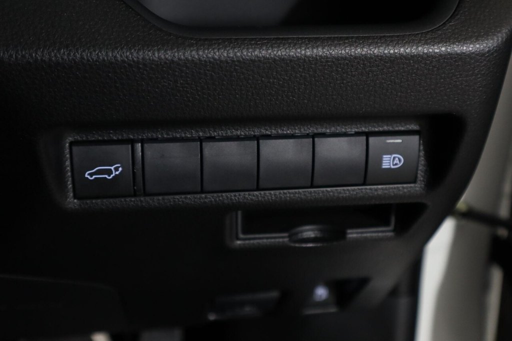 Used Toyota RAV4 2020 for sale - 76510049: Photo 26