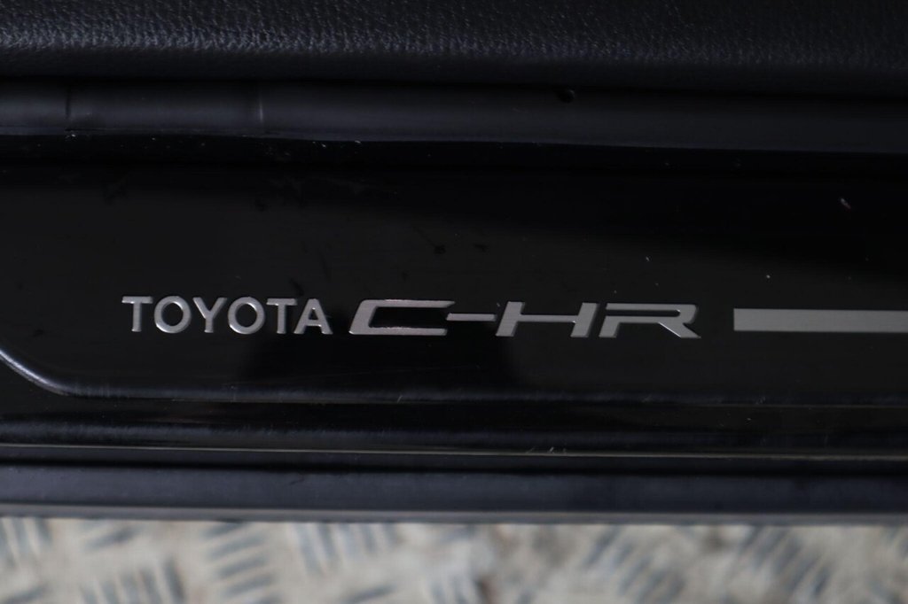 Used Toyota C-HR 2025 for sale - 77952841: Photo 50