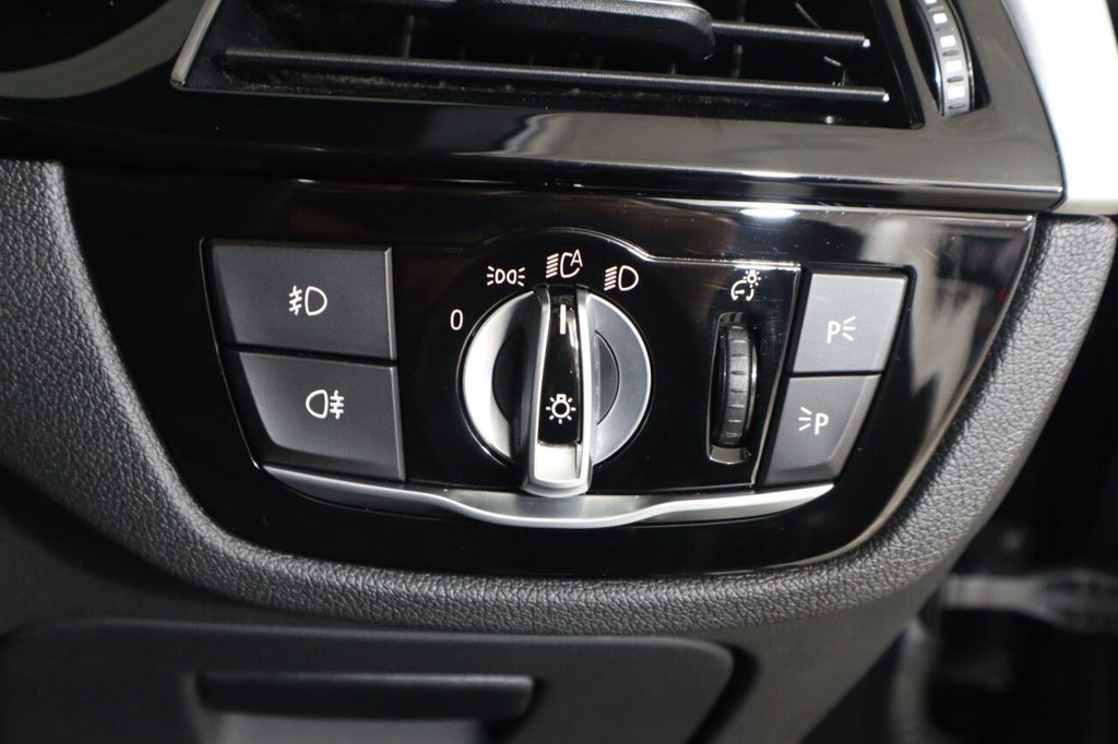 Used BMW 5 Series 2020 for sale - 76203476: Photo 27