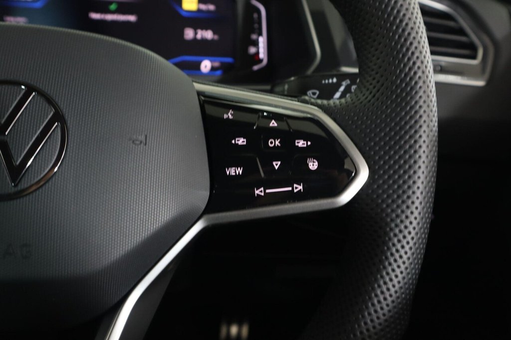 Used Volkswagen Tiguan 2021 for sale - 76535660: Photo 17