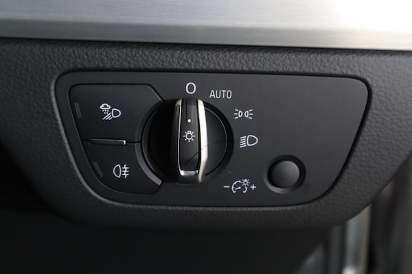 Used Audi SQ5 2020 for sale - 76210610: Photo 32