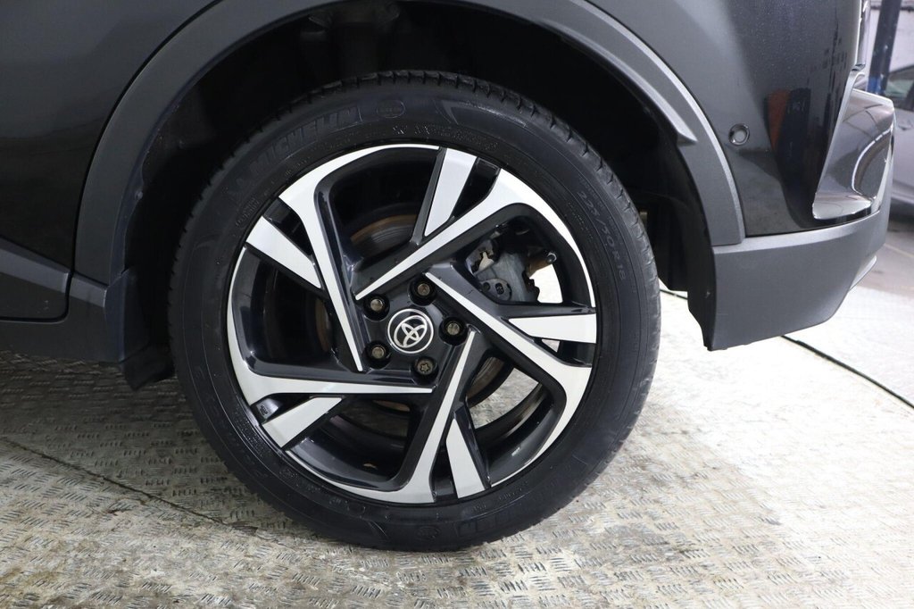 Used Toyota C-HR 2022 for sale - 76496454: Photo 12