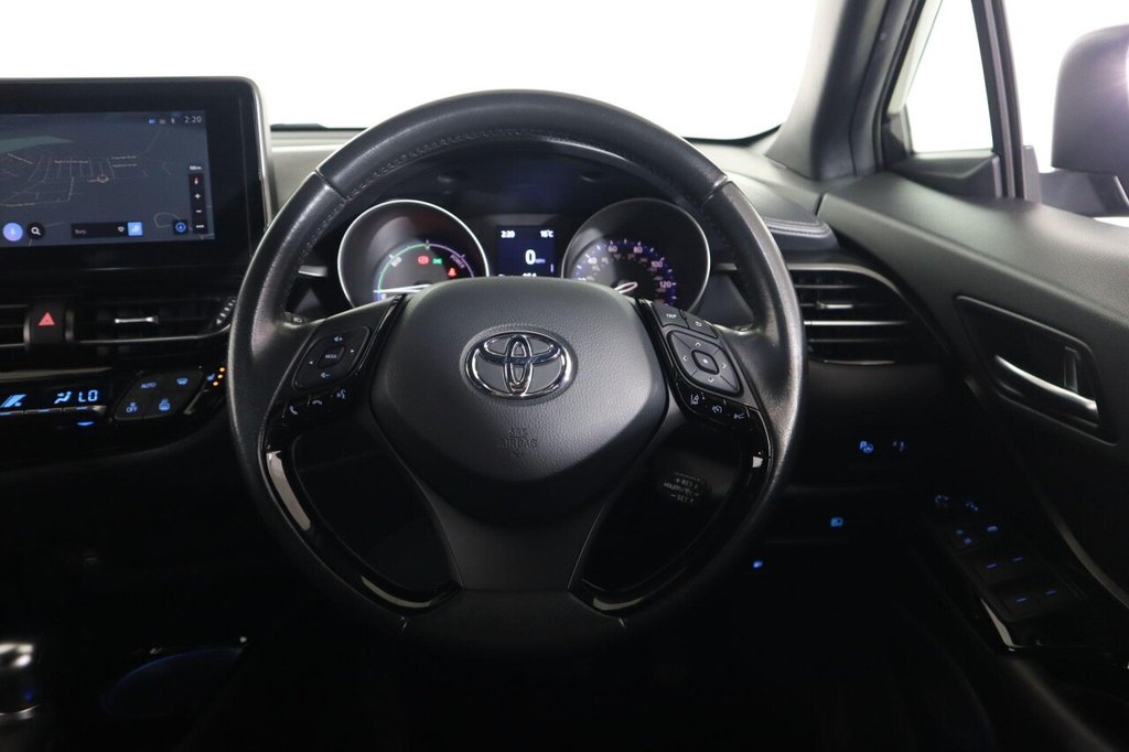Used Toyota C-HR 2022 for sale - 76496454: Photo 17