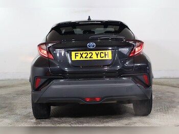 Used Toyota C-HR 2022 for sale - 76496454: Photo