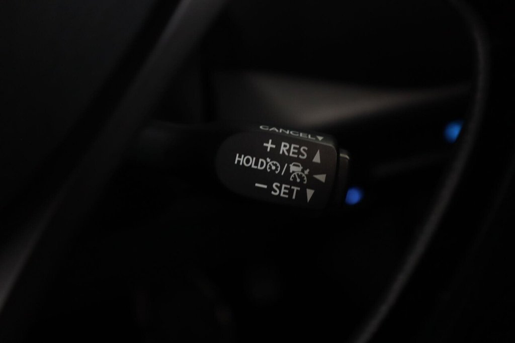 Used Toyota C-HR 2022 for sale - 76496454: Photo 21