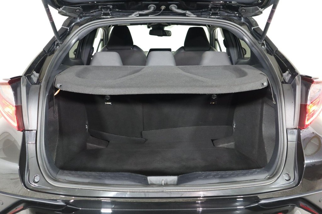 Used Toyota C-HR 2022 for sale - 76496454: Photo 28