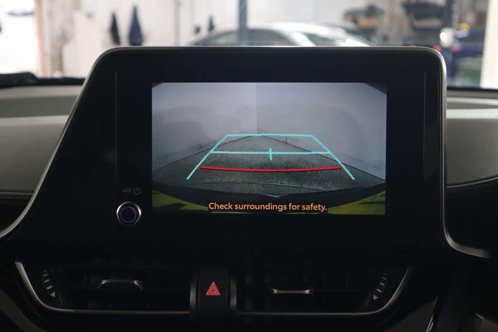 Used Toyota C-HR 2022 for sale - 76496454: Photo 42