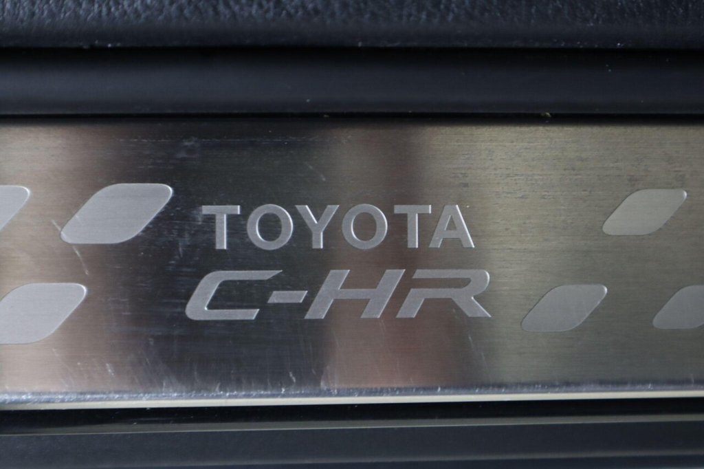 Used Toyota C-HR 2022 for sale - 76496454: Photo 44