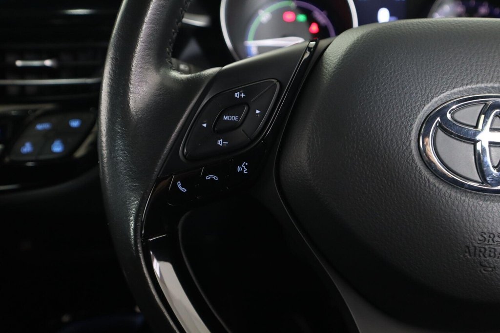 Used Toyota C-HR 2022 for sale - 76496454: Photo 50