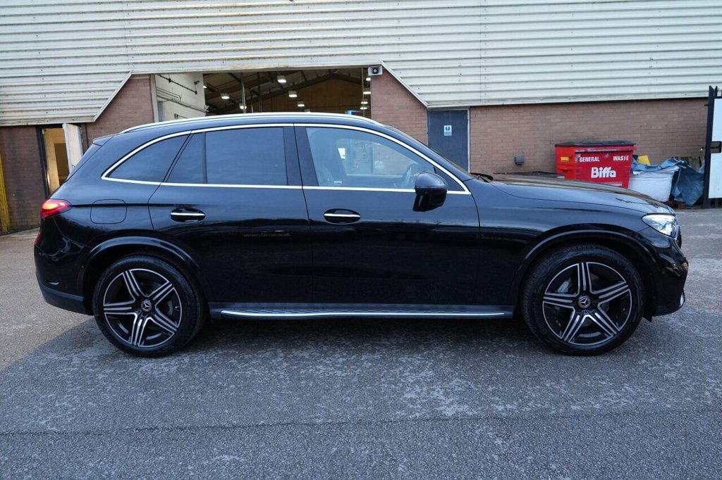 Used Mercedes-Benz GLC 2023 for sale - 77263890: Photo 10