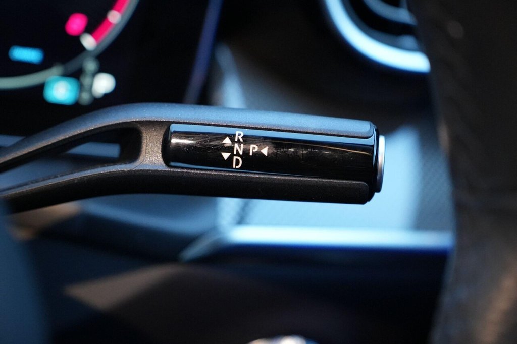 Used Mercedes-Benz GLC 2023 for sale - 77263890: Photo 28