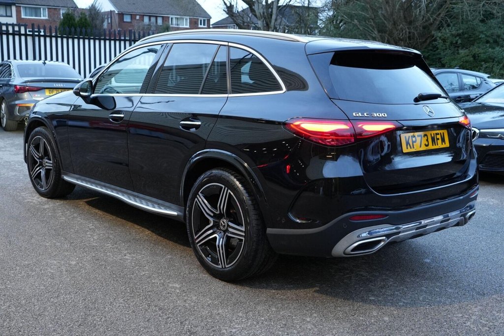Used Mercedes-Benz GLC 2023 for sale - 77263890: Photo 6