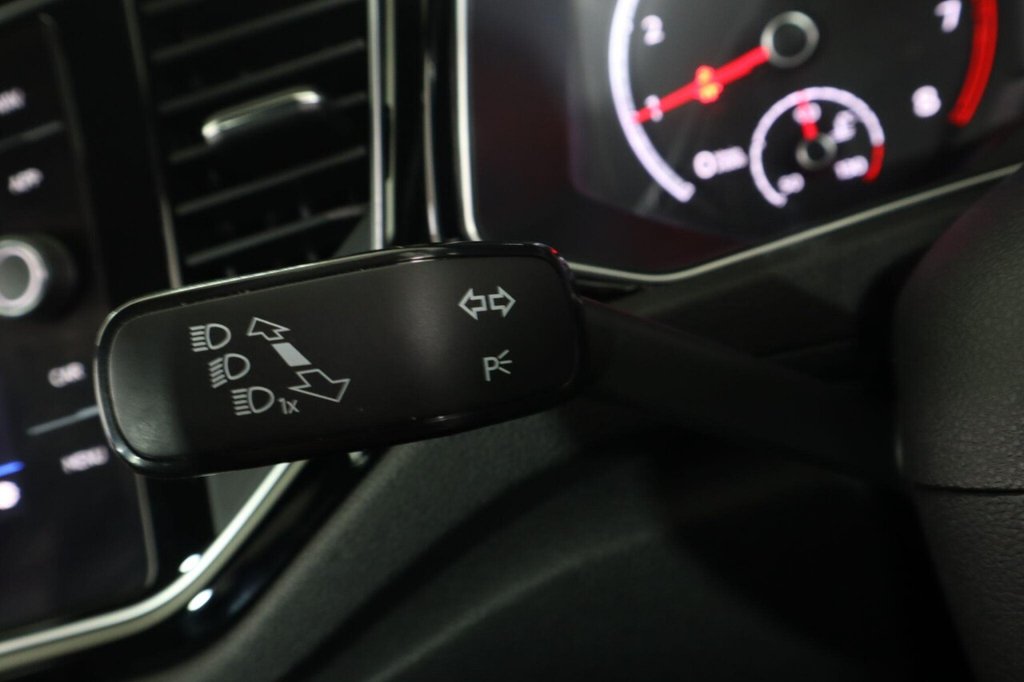 Used Volkswagen T-Roc 2021 for sale - 77287450: Photo 21