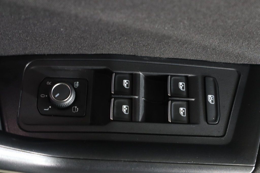 Used Volkswagen T-Roc 2021 for sale - 77287450: Photo 27